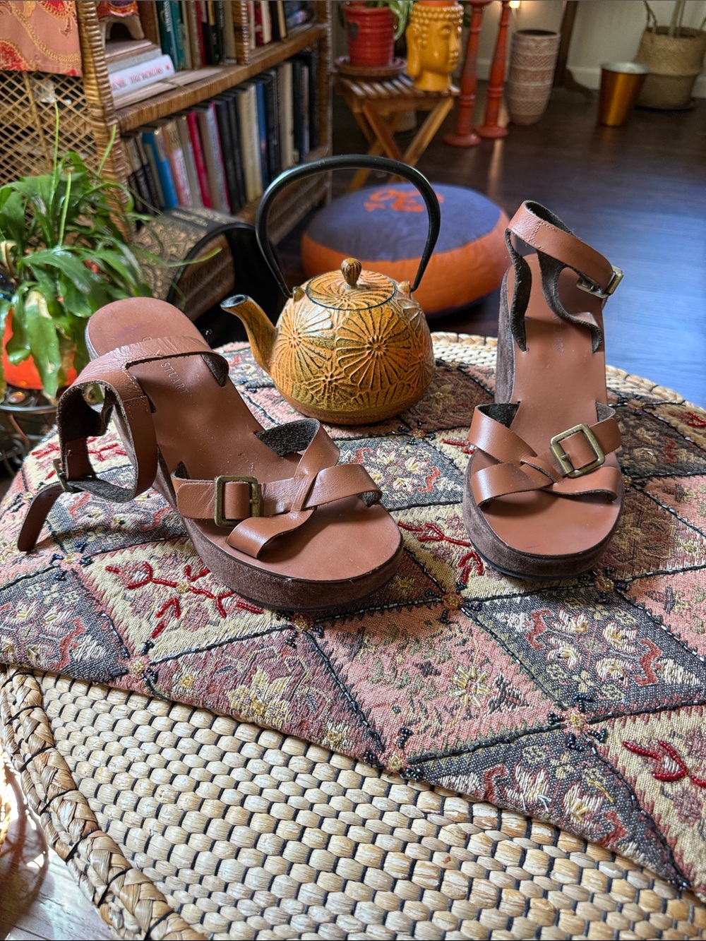 Colin Stuart Brown Leather Platform Sandals with Buckle Straps